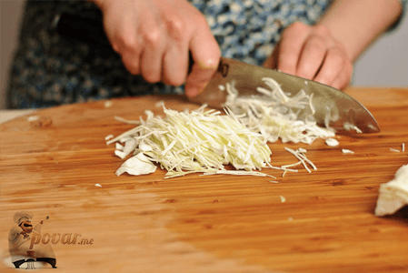 Салат из свежей капусты — подробный рецепт приготовления с фото