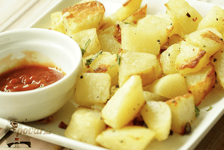 Картофель запеченный в духовке — подробный рецепт приготовления с фото
