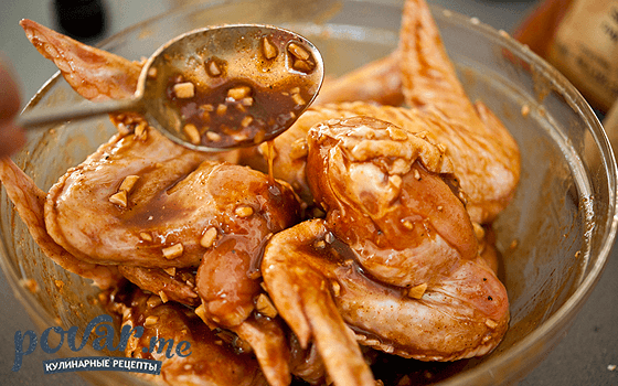 Куриные крылышки в духовке — рецепт приготовления с фото