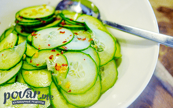 Салат из огурцов — рецепт приготовления с фото