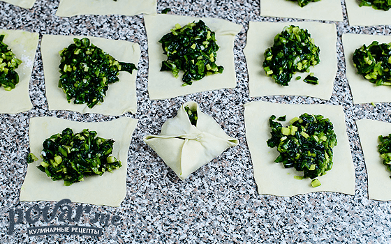 Пирожки с зеленым луком — рецепт приготовления с фото