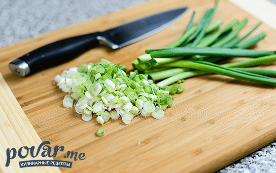 Пирожки с зеленым луком — рецепт приготовления с фото